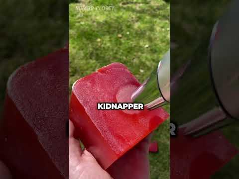 Kidnapper Phones Dad 👨